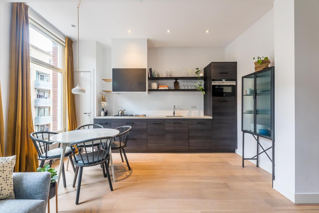 Vrolikstraat 296 2 AMSTERDAM Vrolikstraat 296 2 AMSTERDAM