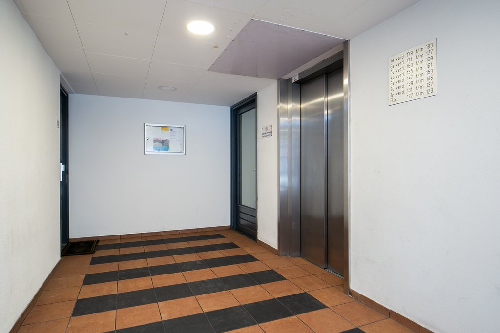Jan van Duivenvoordestraat 151 +PP AMSTERDAM