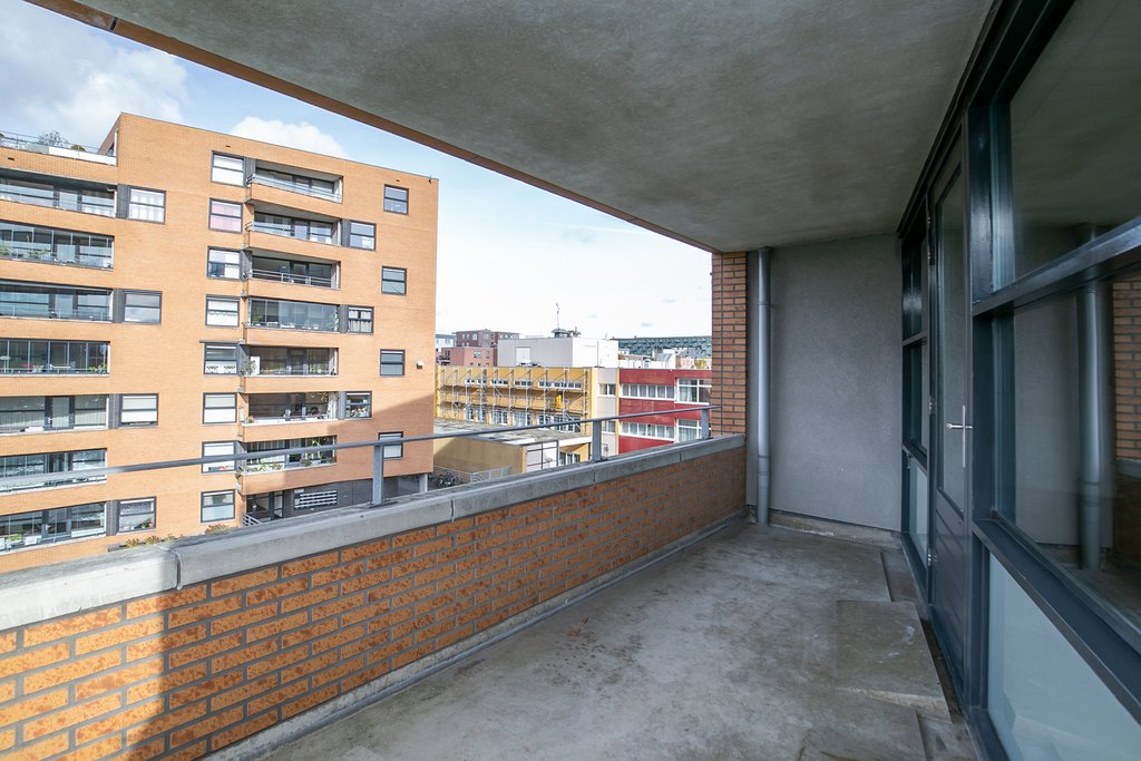 Jan van Duivenvoordestraat 151 +PP AMSTERDAM