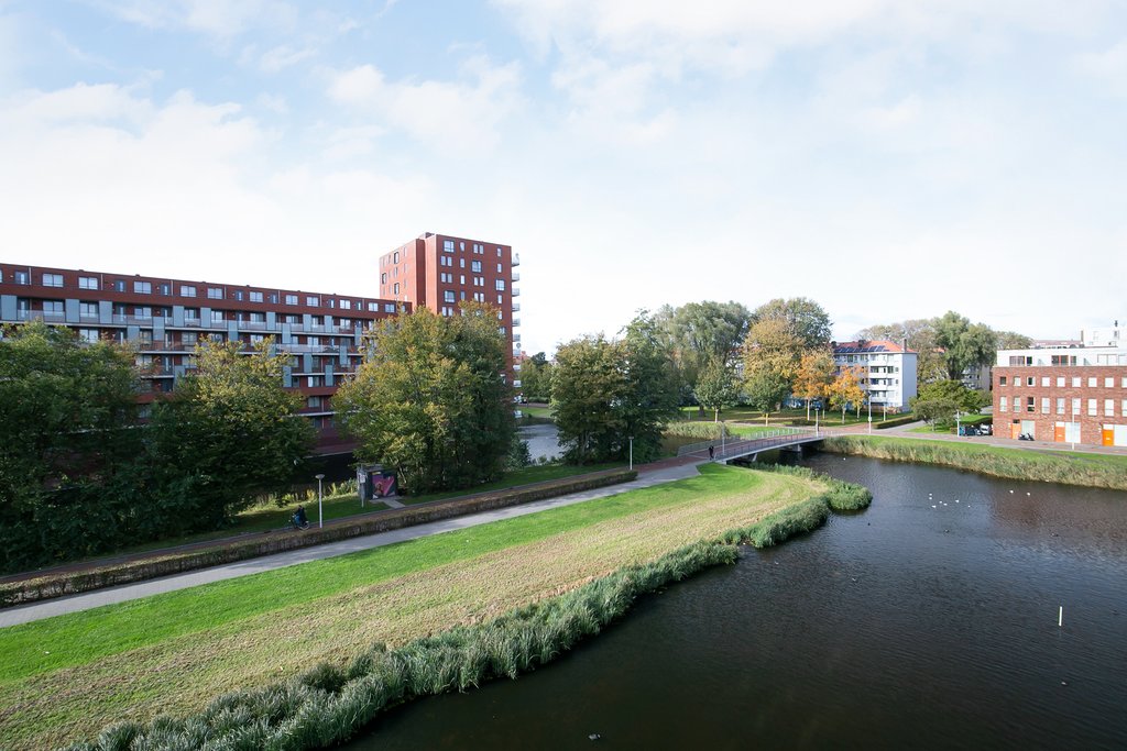 Jan van Duivenvoordestraat 151 +PP AMSTERDAM