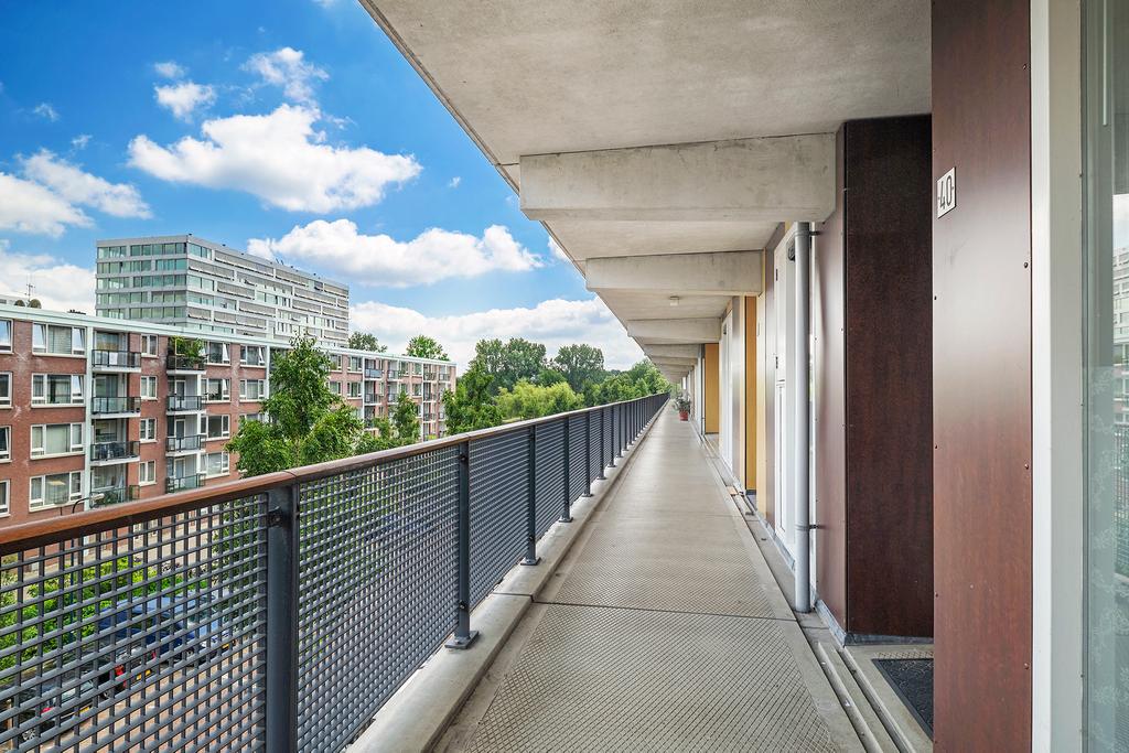 Klaas Katerstraat 40 AMSTERDAM Klaas Katerstraat 40 AMSTERDAM
